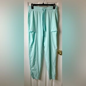 Fila Women's Lined Jogger Pants Light Blue Size Medium New with Tags
